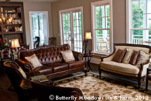Upper Floor Living Room Upper Floor Living Room