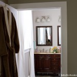 Anna Bathroom