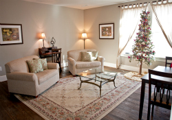 Mimi's Carriage House Living Area